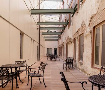 99 Front apartments community courtyard